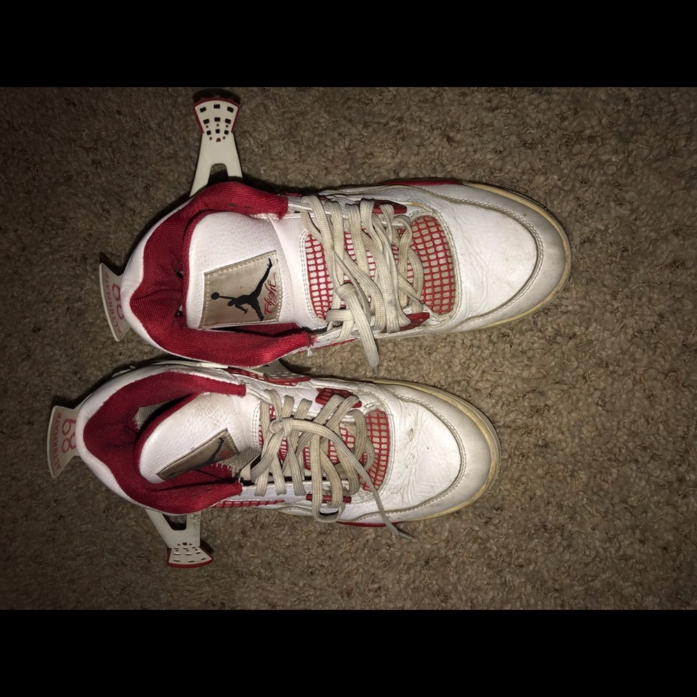 Jordan 4